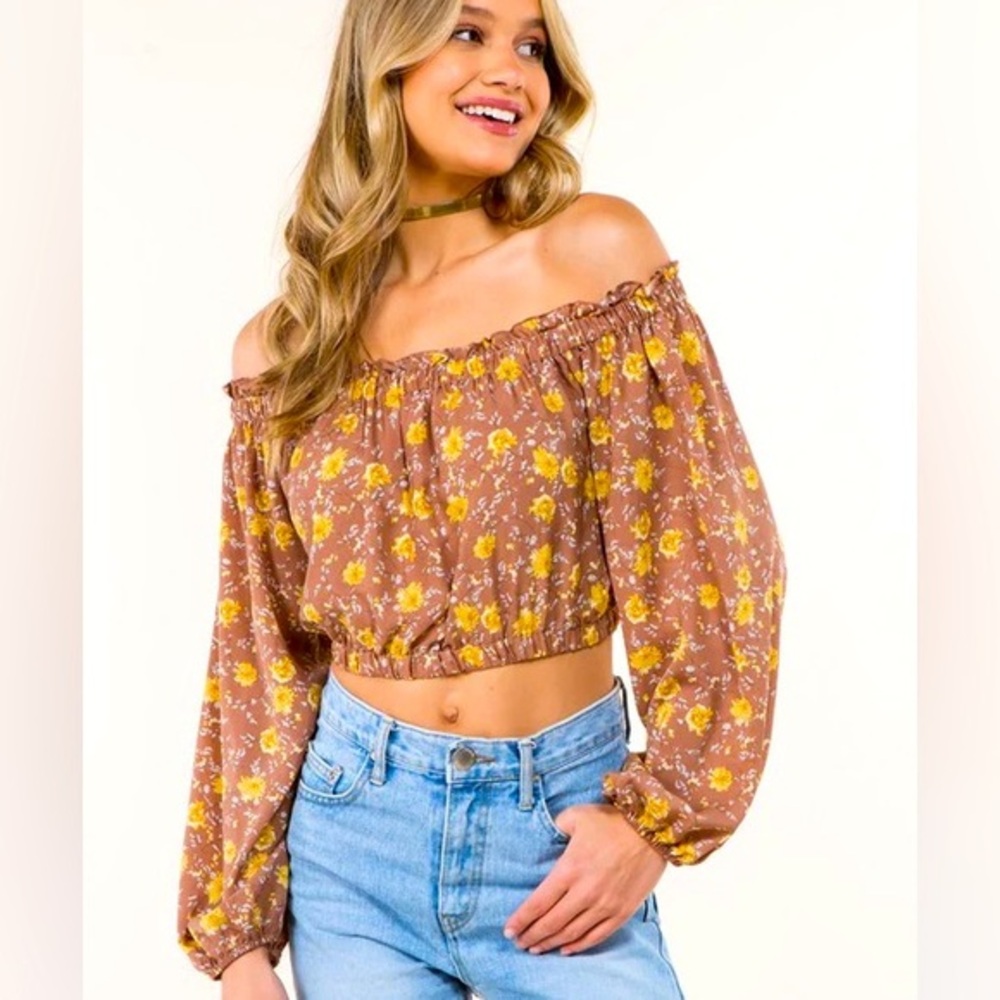 Altar D’state floral off shoulder top
